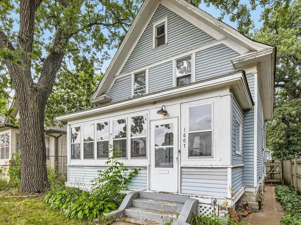 1607 7th St W, Saint Paul, MN 55102