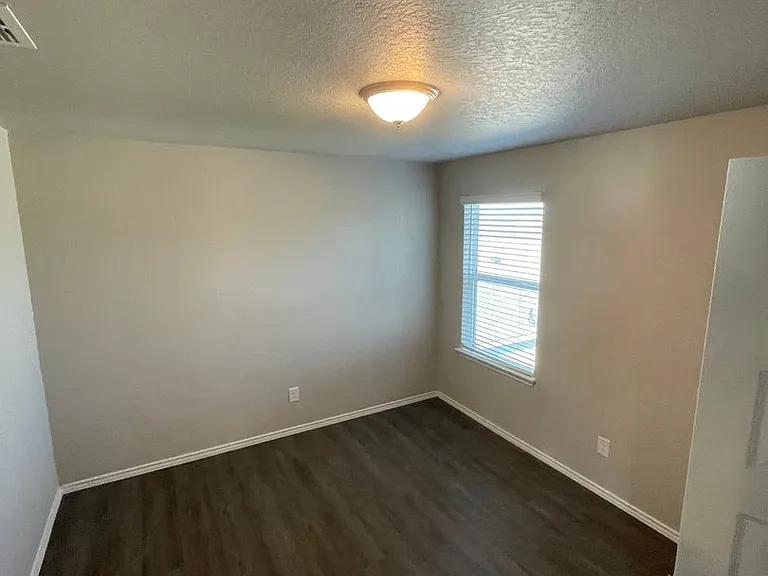12928 Candace Way — Photo 15