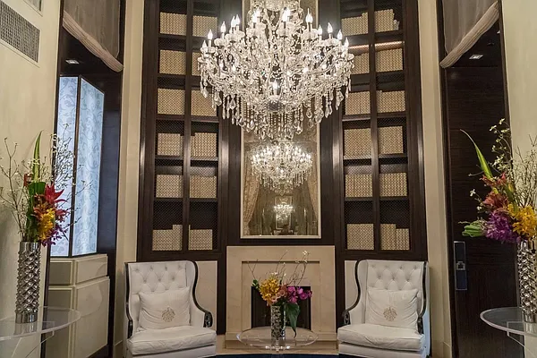 Sold by Nestseekers | media 16