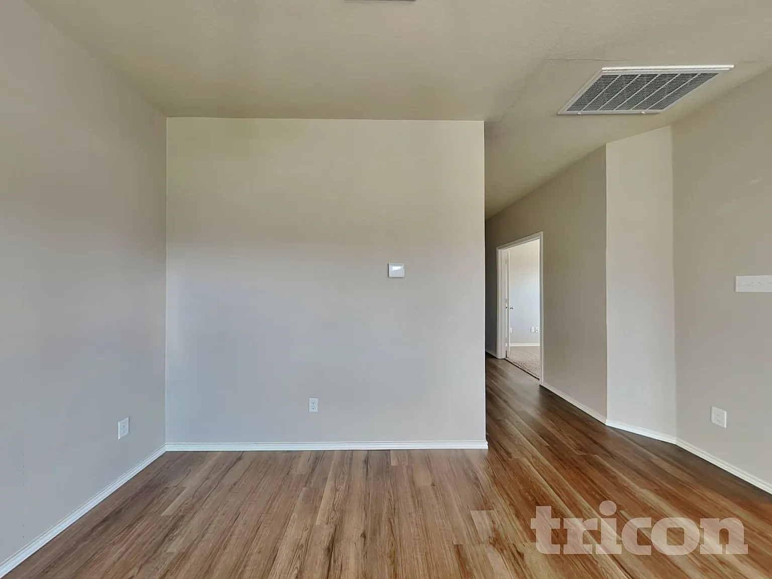 440 Uncle Billy Way Jarrell TX — Photo 2