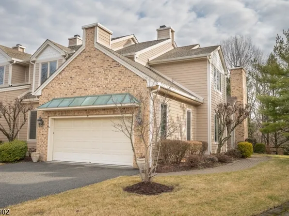 31 Louis Dr, Montville Twp., NJ 07045