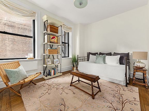 5th image of 929 Park Ave #6C