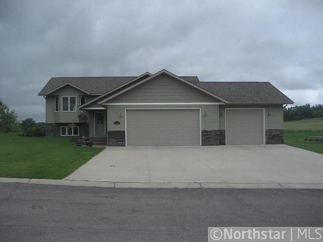 1st image of 365 S Rolling Hills Dr