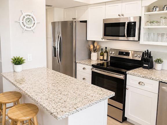 5th image of 5575 Gulf Blvd APT 329