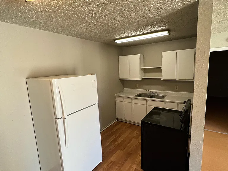 211 S Carolina St #A — Photo 7