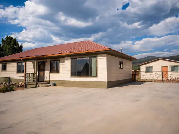 920 Calle Del Llano, Taos, NM 87571