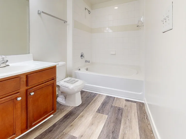 1301 Thomas Circle — Photo 102