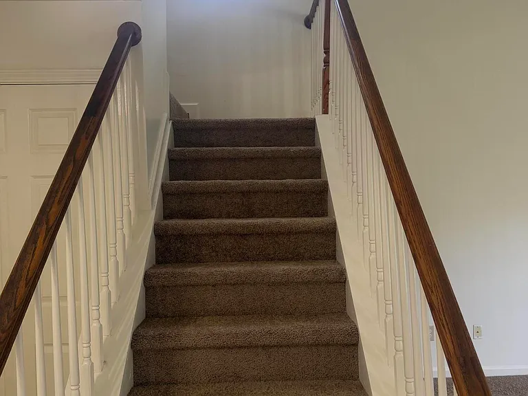 541 Lidian Ct — Photo 7