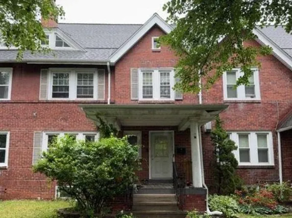 107 S Park Rd, Wyomissing, PA 19610