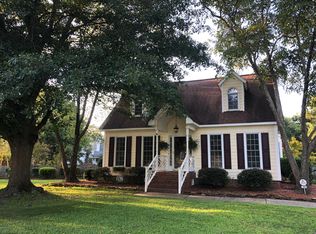 209 Oak Branches Close, Winterville, NC 28590