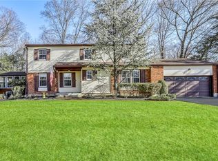 2 Belvedere Path, Suffern, NY 10901