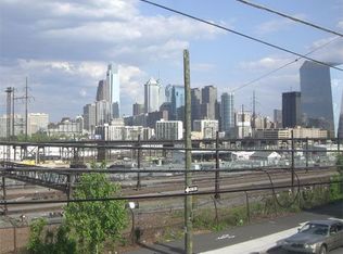 424 N 31st St, Philadelphia, PA 19104