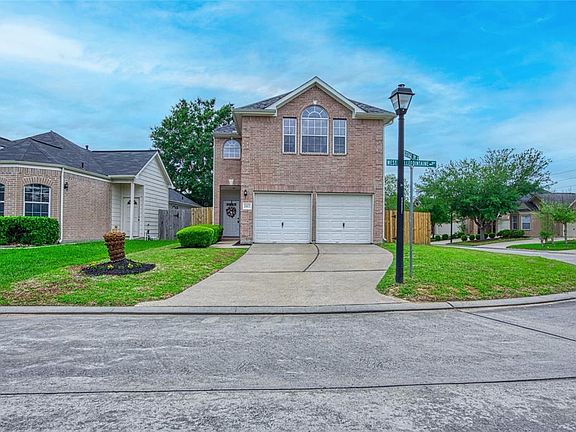 Driveway front entrance/ Located on a corner lot /Roof was complete replaced 3 years ago.