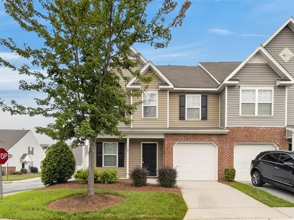 350 Robyns Glen Cir, Greensboro, NC 27409