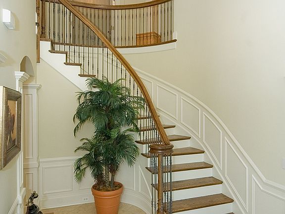 5th image of 1891 W Salisbury Ln