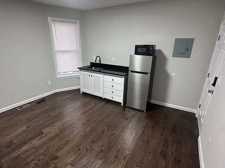 116-118 Catherine St — Photo 52