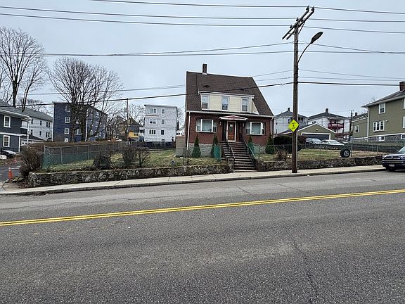 2nd image of 618 Harvard St