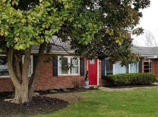 130 New Hampshire Dr, Ashland, KY 41101
