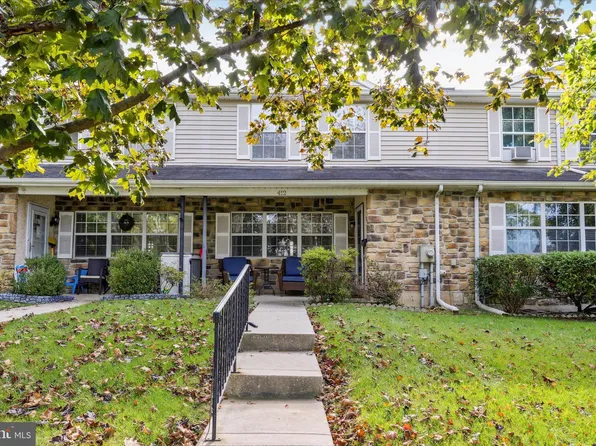 412 Devon Ct, Downingtown, PA 19335