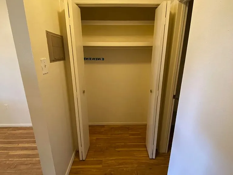 124 Harvard Dr SE — Photo 14