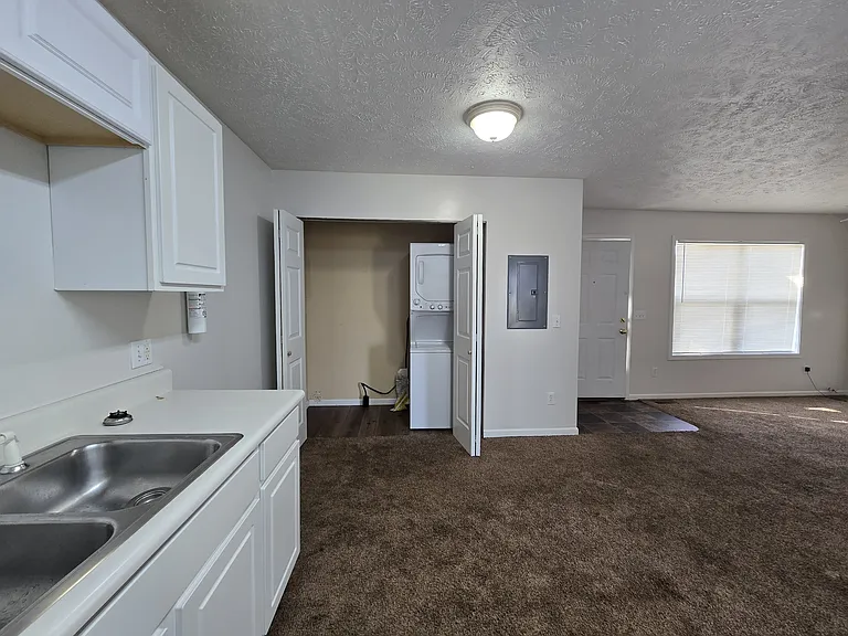 9343 W Watergate Rd — Photo 1