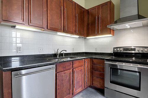 5th image of 1720-1724 Chouteau Ave #311