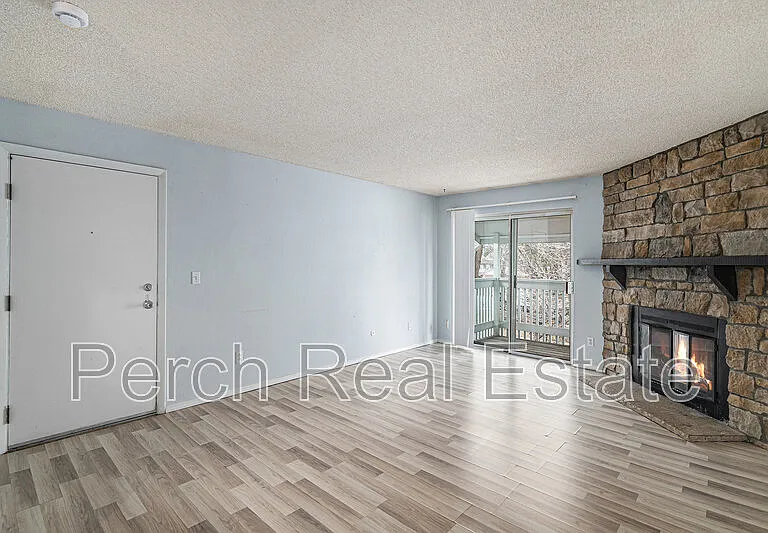 14424 E Colorado Dr #202 — Photo 3