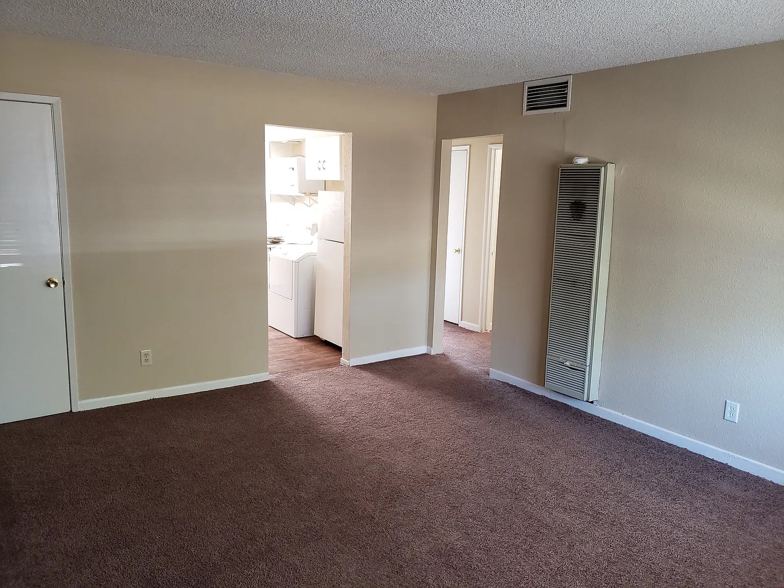 2 Bedroom Duplex — Photo 3