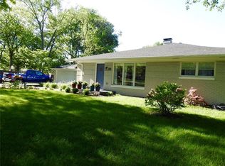 541 Golf Ln, Indianapolis, IN 46260
