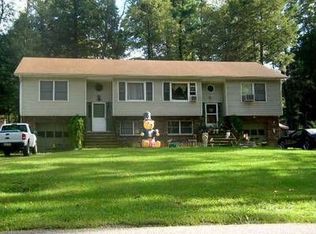 409 Deerfield Ln, Montague, NJ 07827