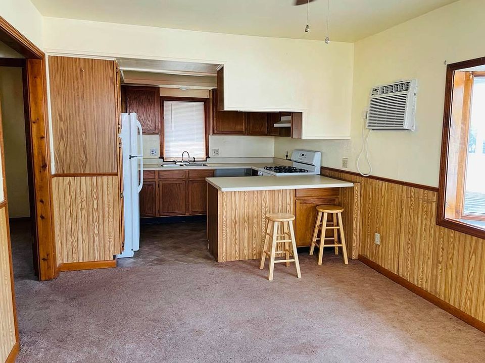 1361 Flynn St, Waynoka, OK 73860 MLS 11196266 Zillow