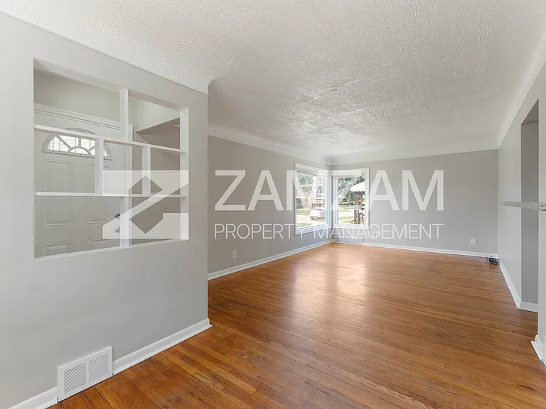 6869 Buhr St — Photo 2