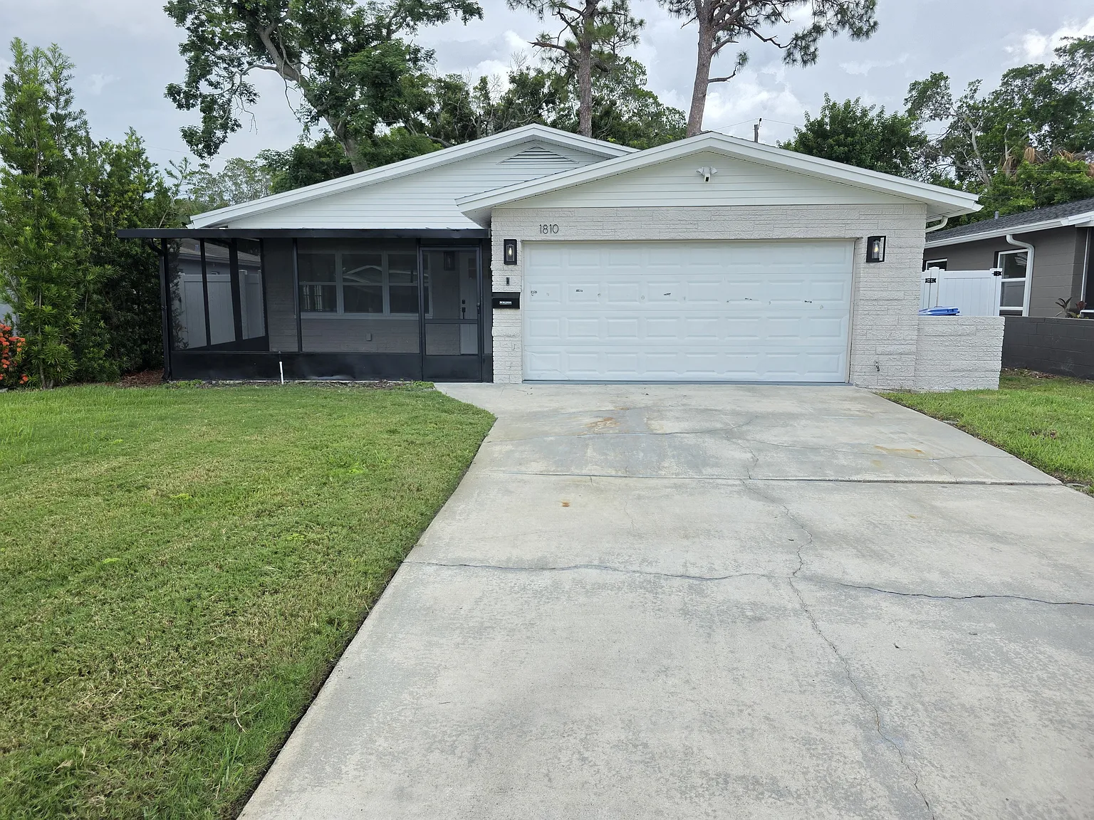3 bed, 1100 sqft, $2,750 — Photo 1