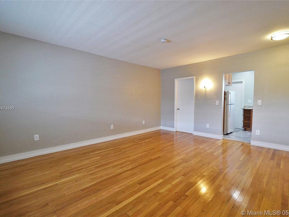 1st image of 335 75th St APT 10