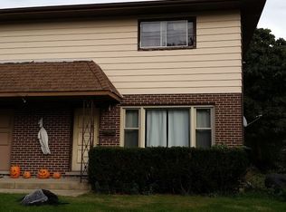 139 Westmore Meyers Rd, Lombard, IL 60148