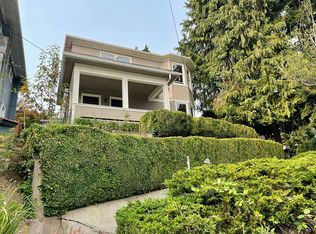 231 S Hamilton St, Portland, OR 97239