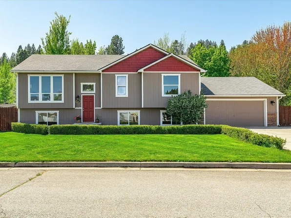 18012 E 11th Ct, Greenacres, WA 99016
