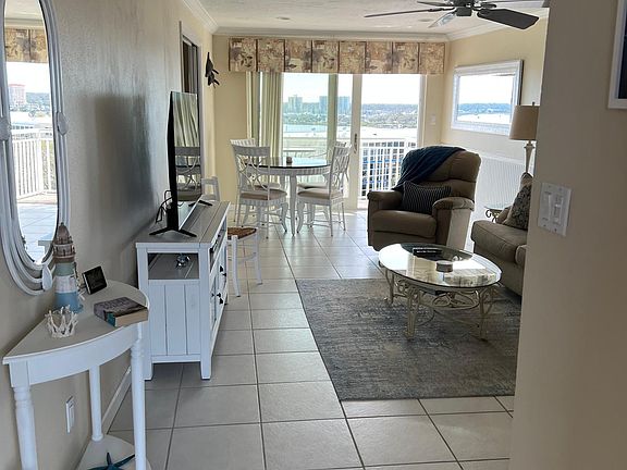 3rd image of 100 Silver Beach Ave APT 906
