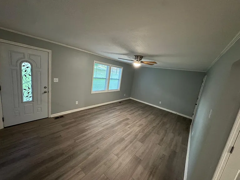 615 Boggs Rd SW — Photo 4