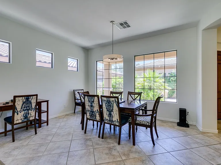 8 Kennesaw Rd — Photo 9
