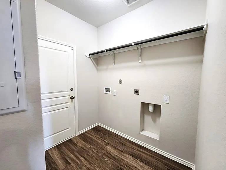 24106 Silver Sunset Ln — Photo 10