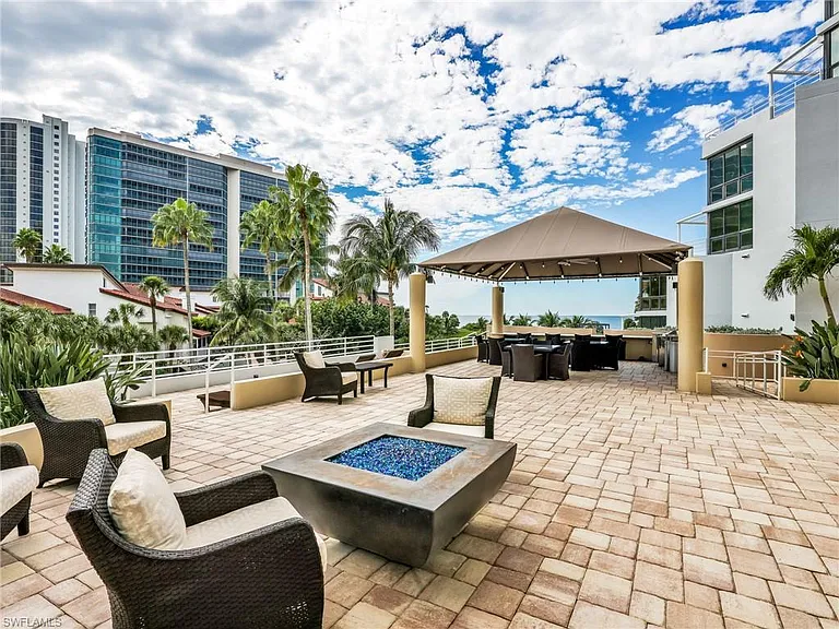 4751 Gulf Shore Blvd N #602 — Photo 32