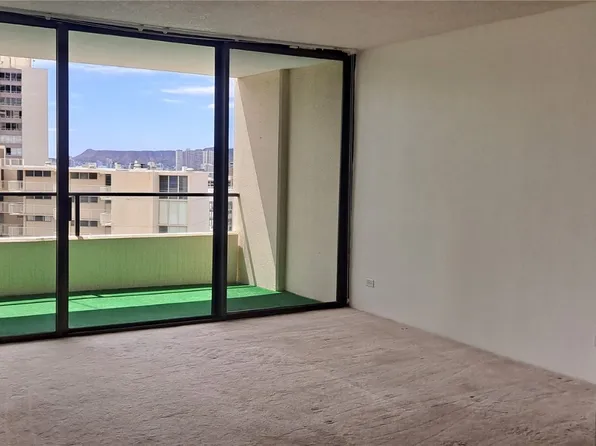 1717 Mott Smith Dr APT 1505, Honolulu, HI 96822
