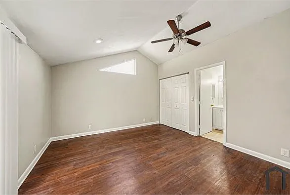 8716 N Blvd — Photo 20