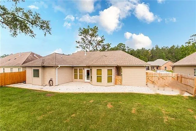 18162 Fox Hollow Loop — Photo 4