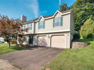 53 Mulberry Ln, Middletown, CT 06457