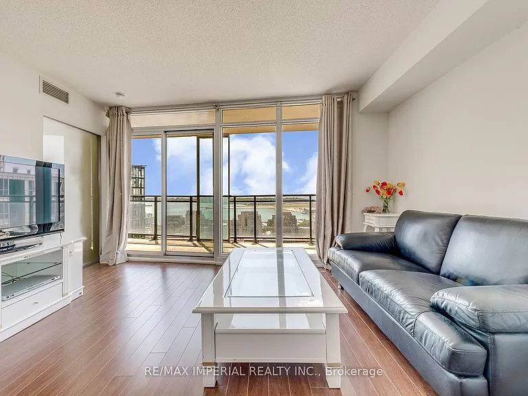 25 Capreol Ct #2510 — Photo 17