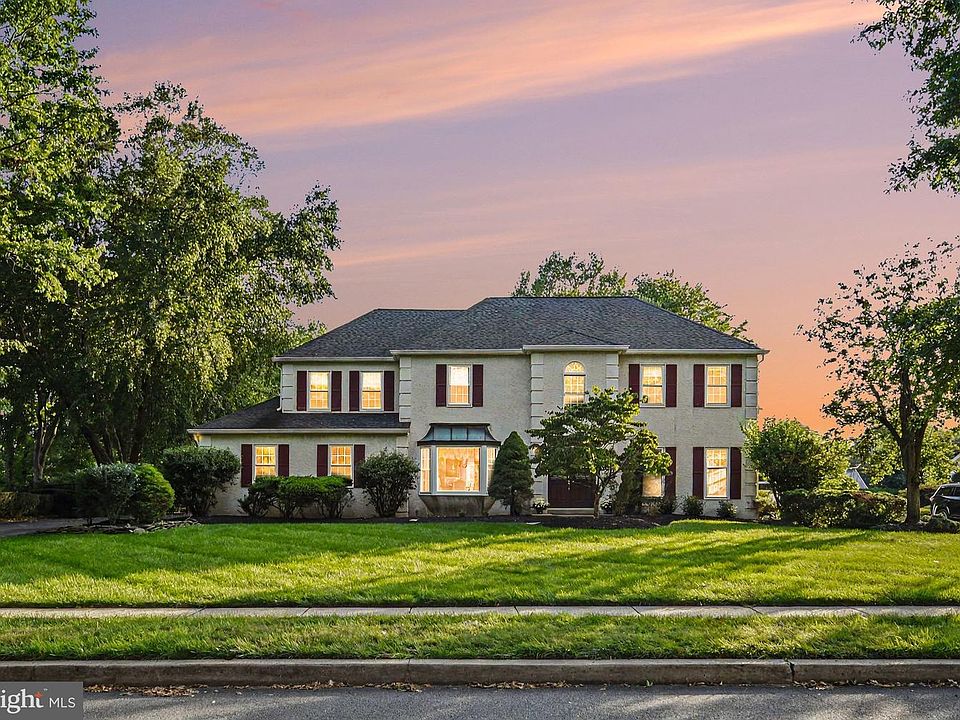 1st image of 1870 Meredith Ln