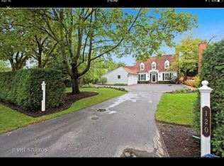 120 E Sheridan Rd, Lake Bluff, IL 60044