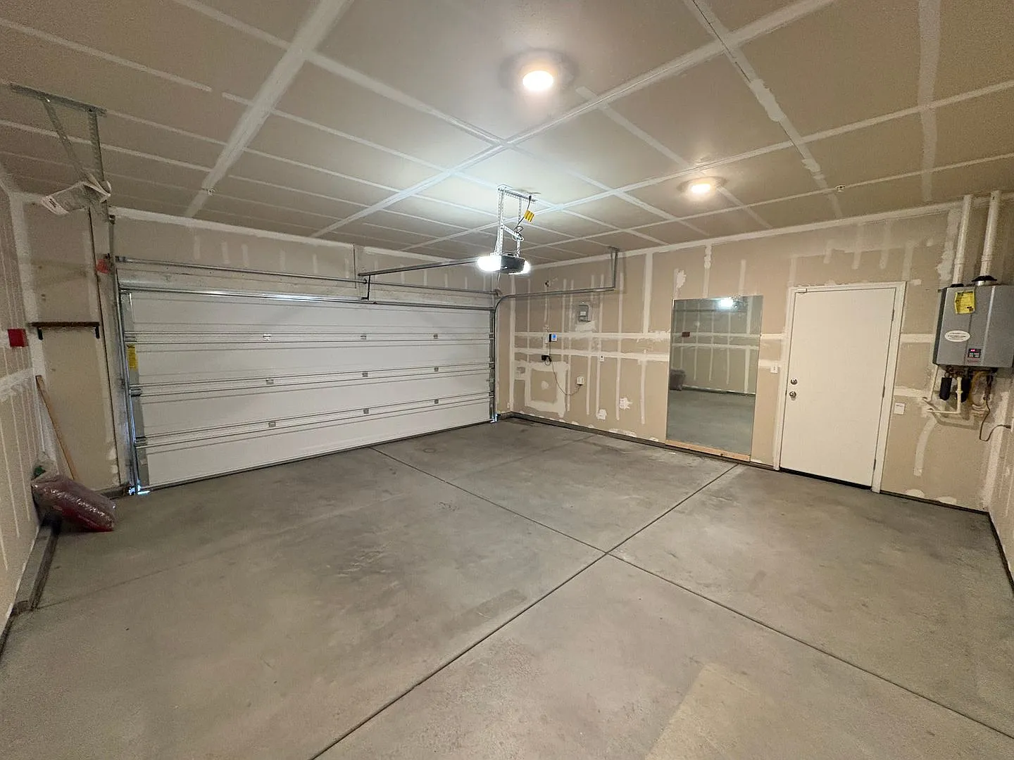 SE Visalia Home Available Now! — Photo 3